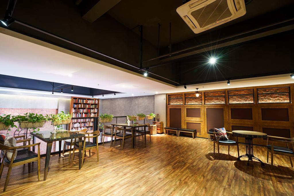 James Joyce Coffetel Hotel Guangzhou Shi Jing City Square Branch Extérieur photo
