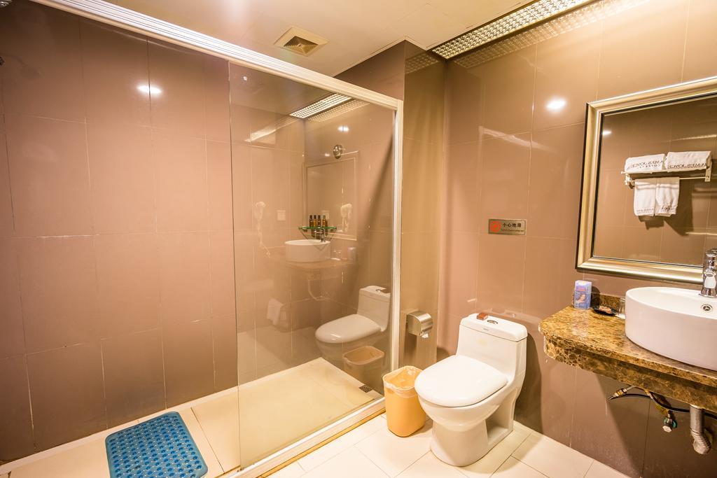James Joyce Coffetel Hotel Guangzhou Shi Jing City Square Branch Extérieur photo