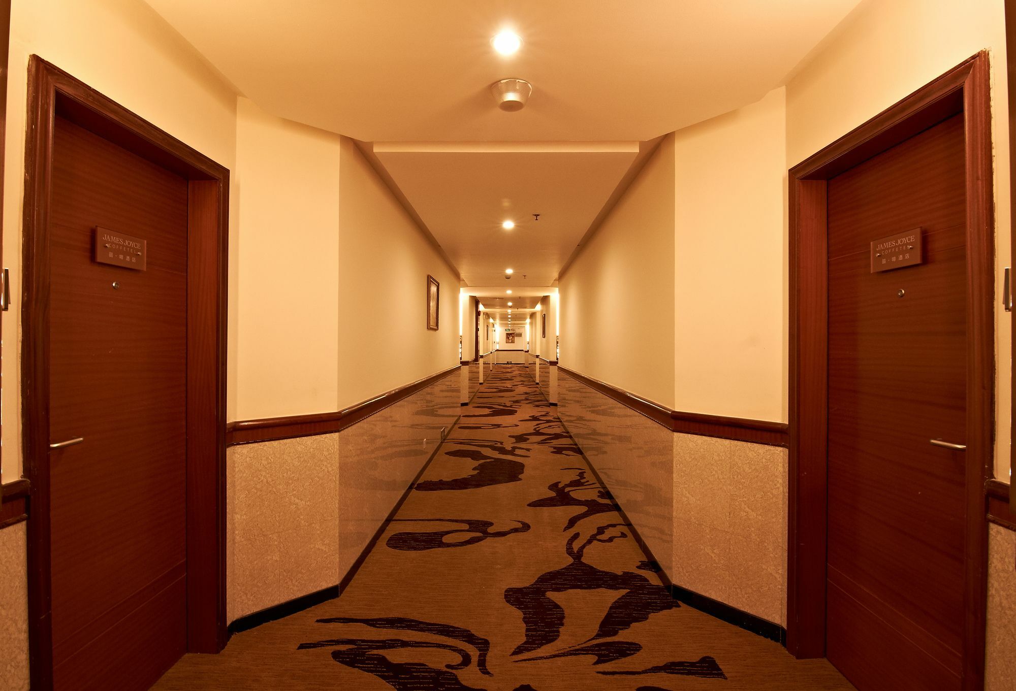 James Joyce Coffetel Hotel Guangzhou Shi Jing City Square Branch Extérieur photo
